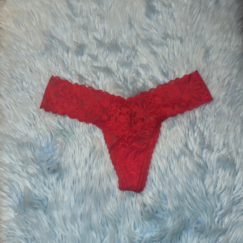 Victoria Thong